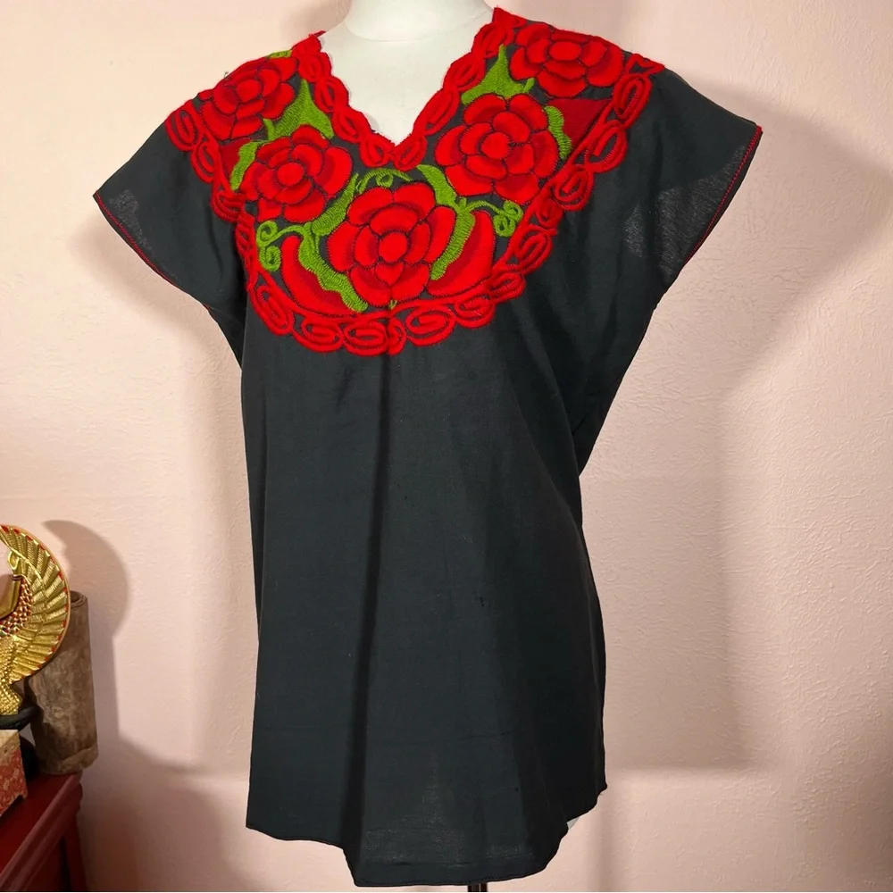 Vintage Bohemian Handmade Mexican Embroidered Red Floral Black Tunic Blouse - Picture 4 of 17